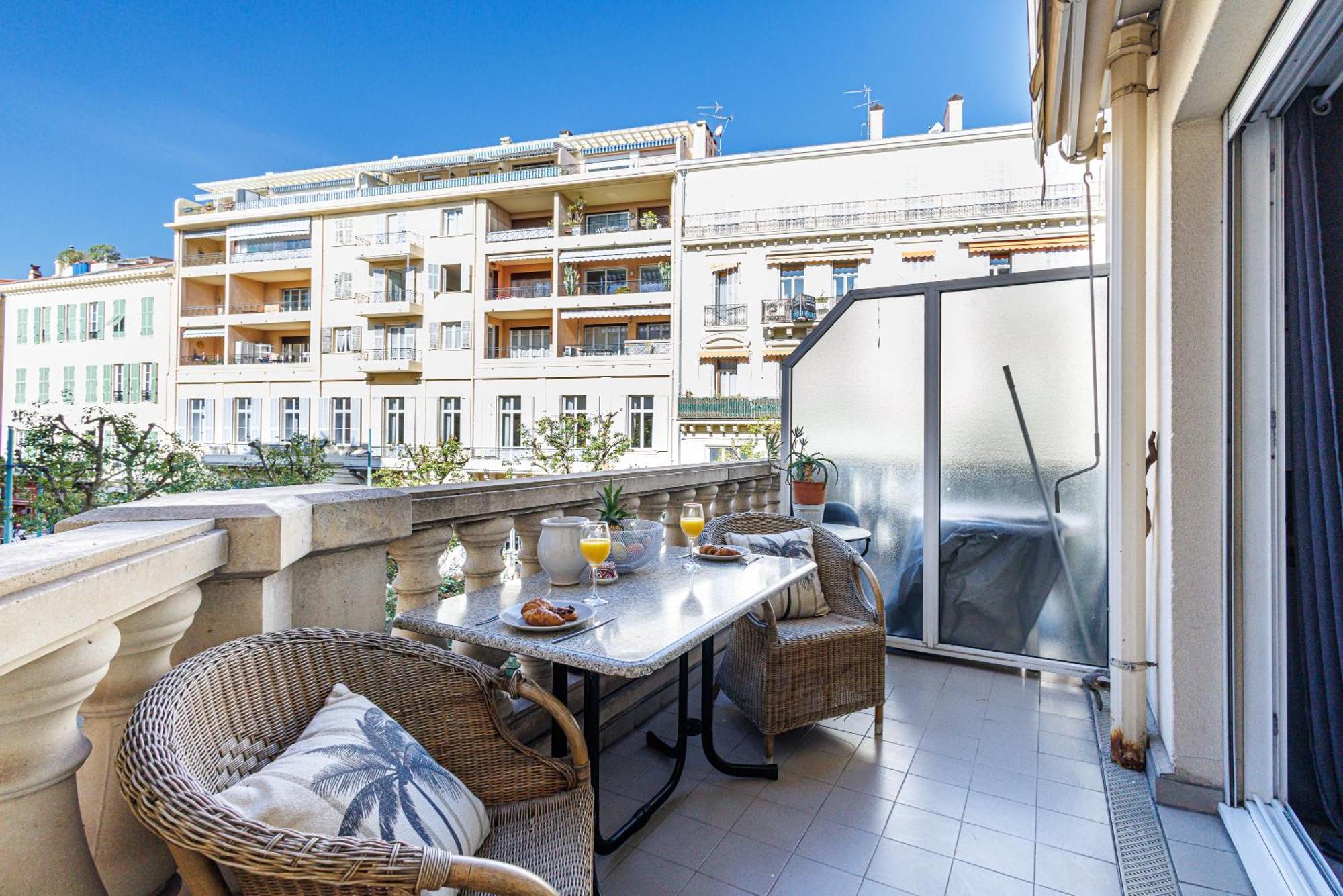 Le Victoria, Elegant T2 Au Bord Des Plages, Piscine, Sauna Menton Dış mekan fotoğraf