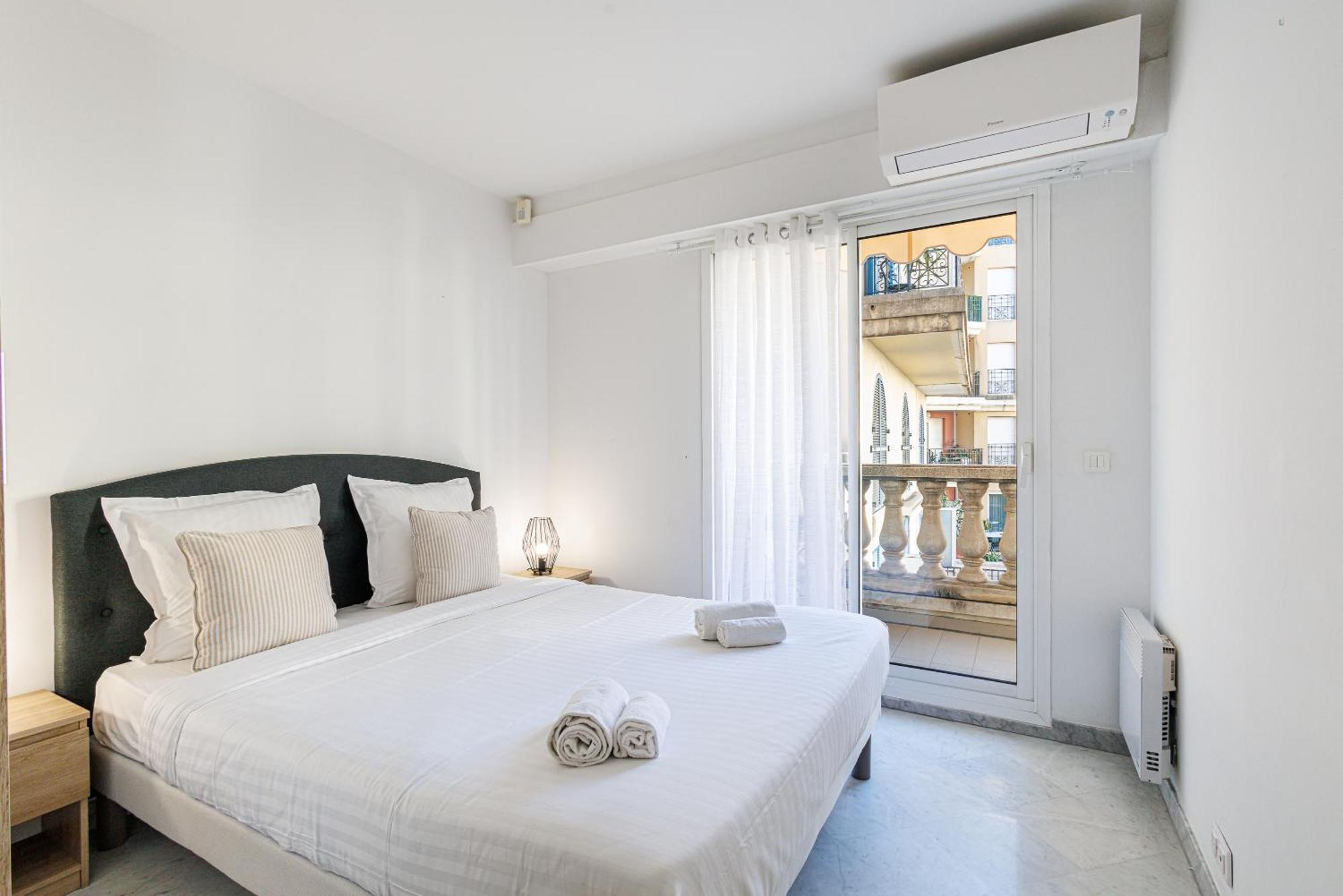 Le Victoria, Elegant T2 Au Bord Des Plages, Piscine, Sauna Menton Dış mekan fotoğraf